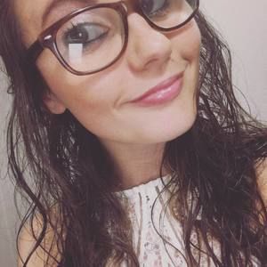 Meet your Posher, Alecia